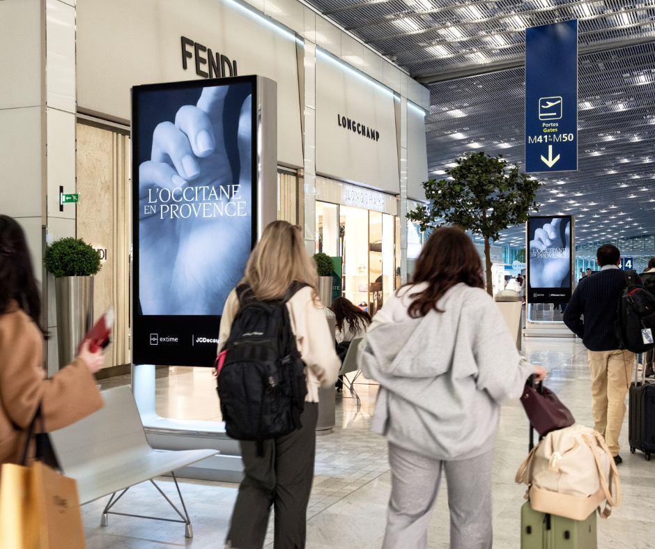 JCDecaux launches first global airport programmatic DOOH offer 