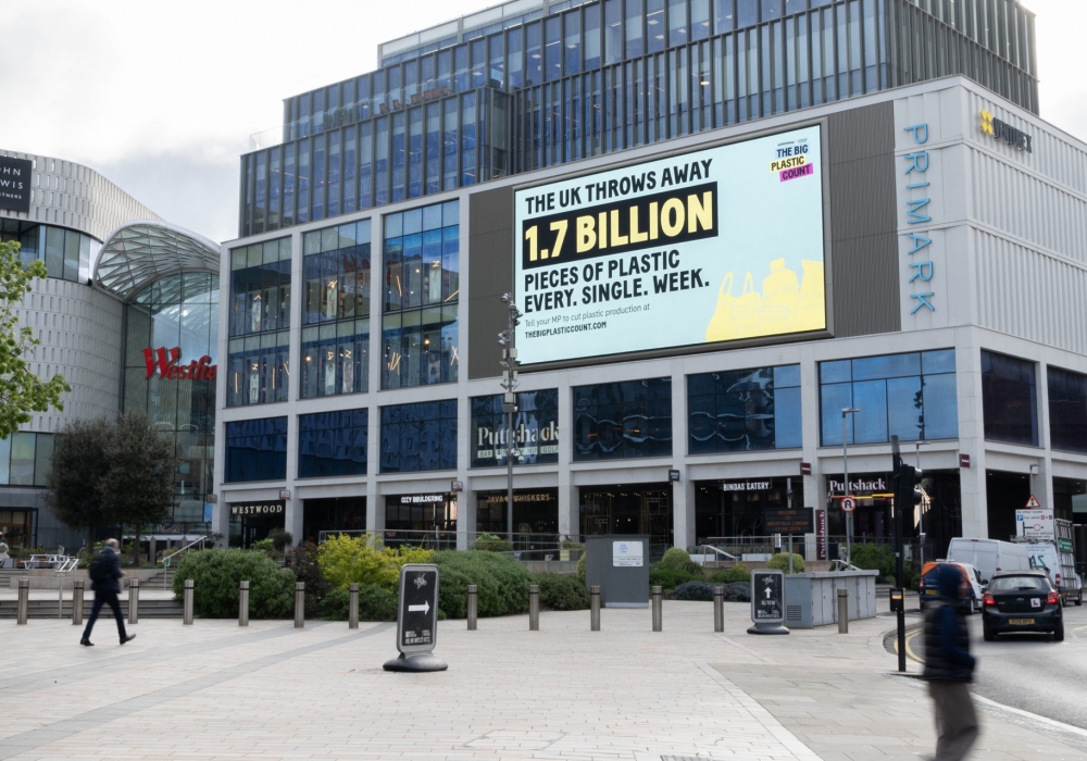 Everyday Plastic & Greenpeace UK unveil nationwide OOH campaign 