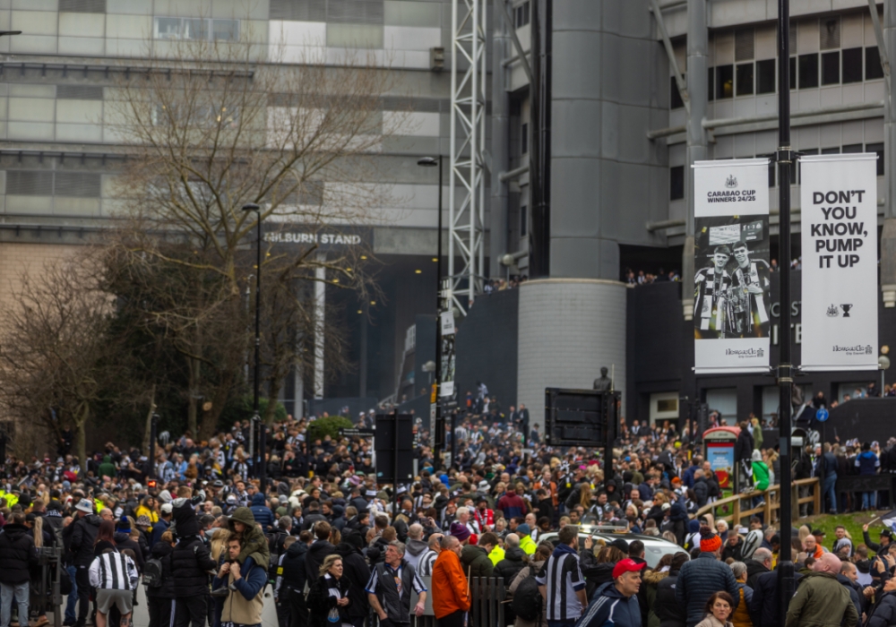 Bay Media Lamppost Banners Amplify NUFC Win and Guinness Partnership in Newcastle