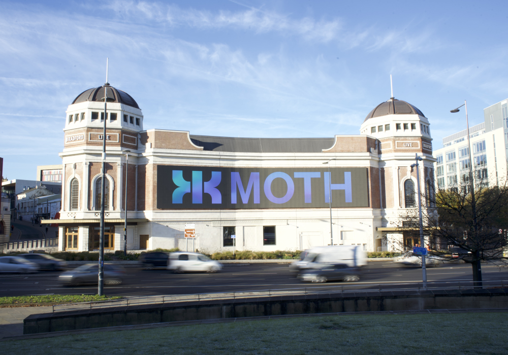  Artwork created with quantum computing receives world premiere on DOOH’s Bradford Media Wall