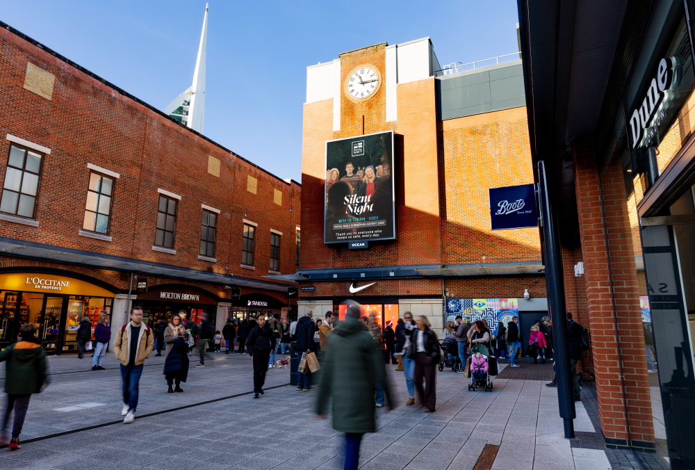 Ocean Outdoor UK appointed DOOH partner for Landsec’s Gunwharf Quays retail outlet centre