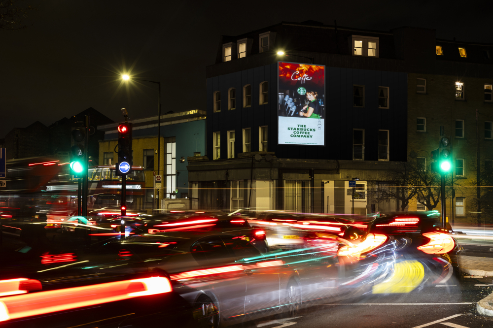 Introducing Dalston Gateway – City Outdoor Media’s newest large format digital landmark in East London