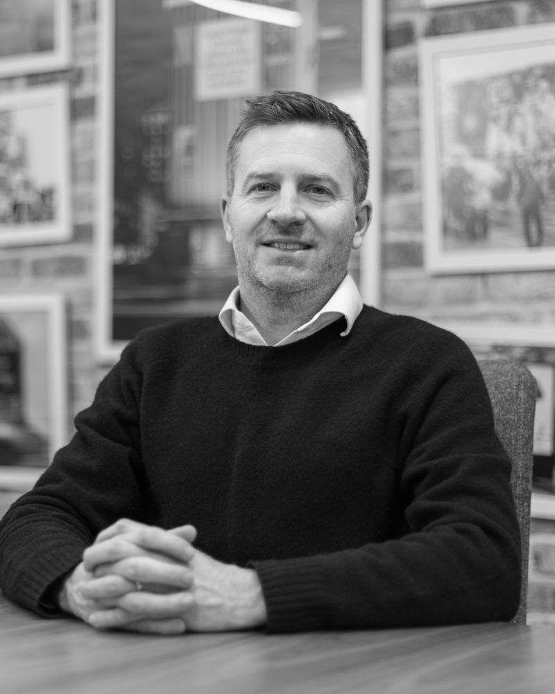 Andrew Gibson and Rachel Sutton promoted in Ocean Outdoor UK leadership reshuffle