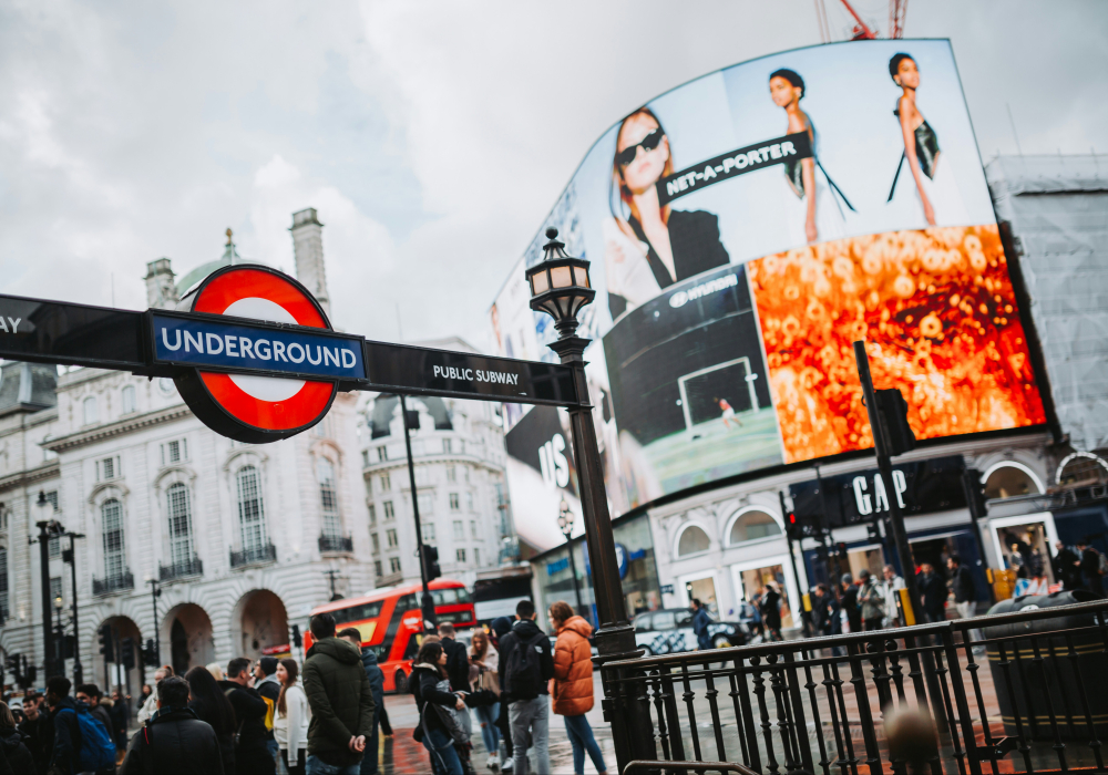 New econometrics data: OOH delivers exceptional ROI for luxury brands