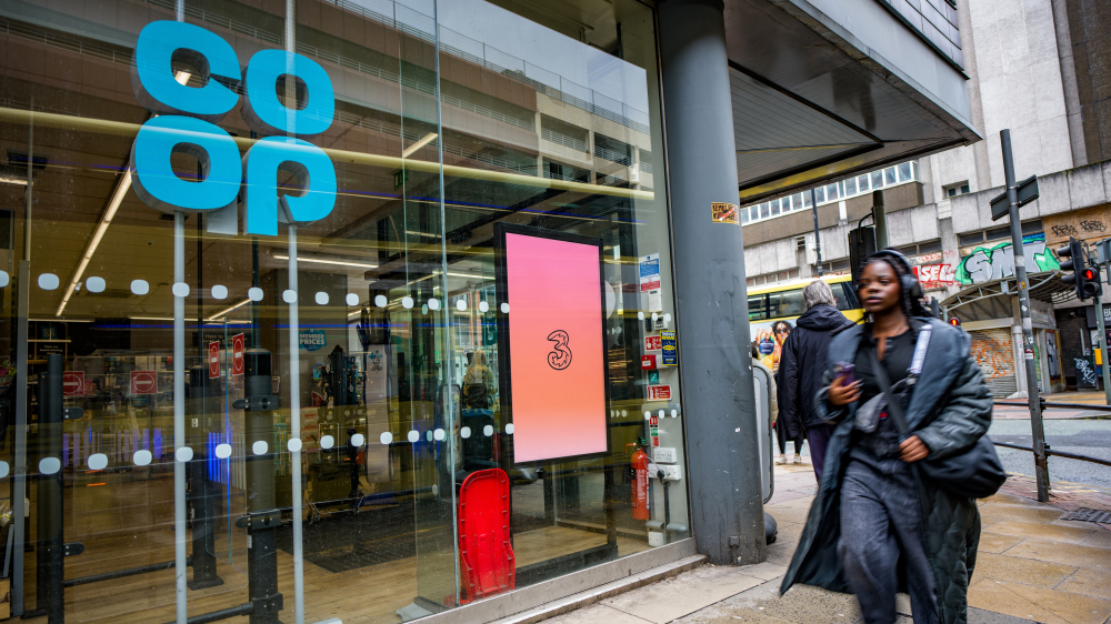 CO-OP LAUNCHES NATIONAL DIGITAL OUT OF HOME PROPOSTION IN PARTNERSHIP WITH SMART OUTDOOR